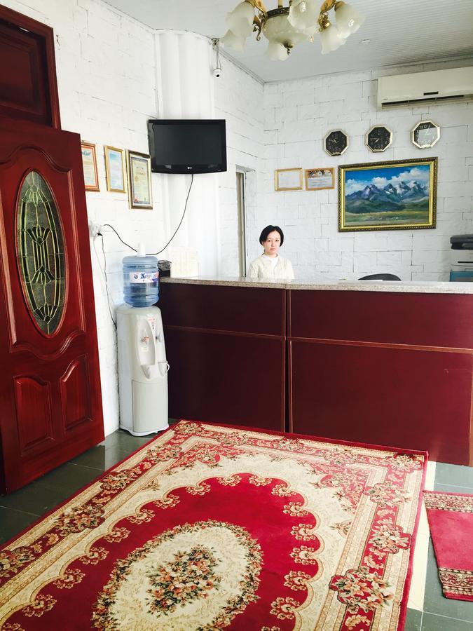 Hotel Ark Ms Taraz Exteriér fotografie