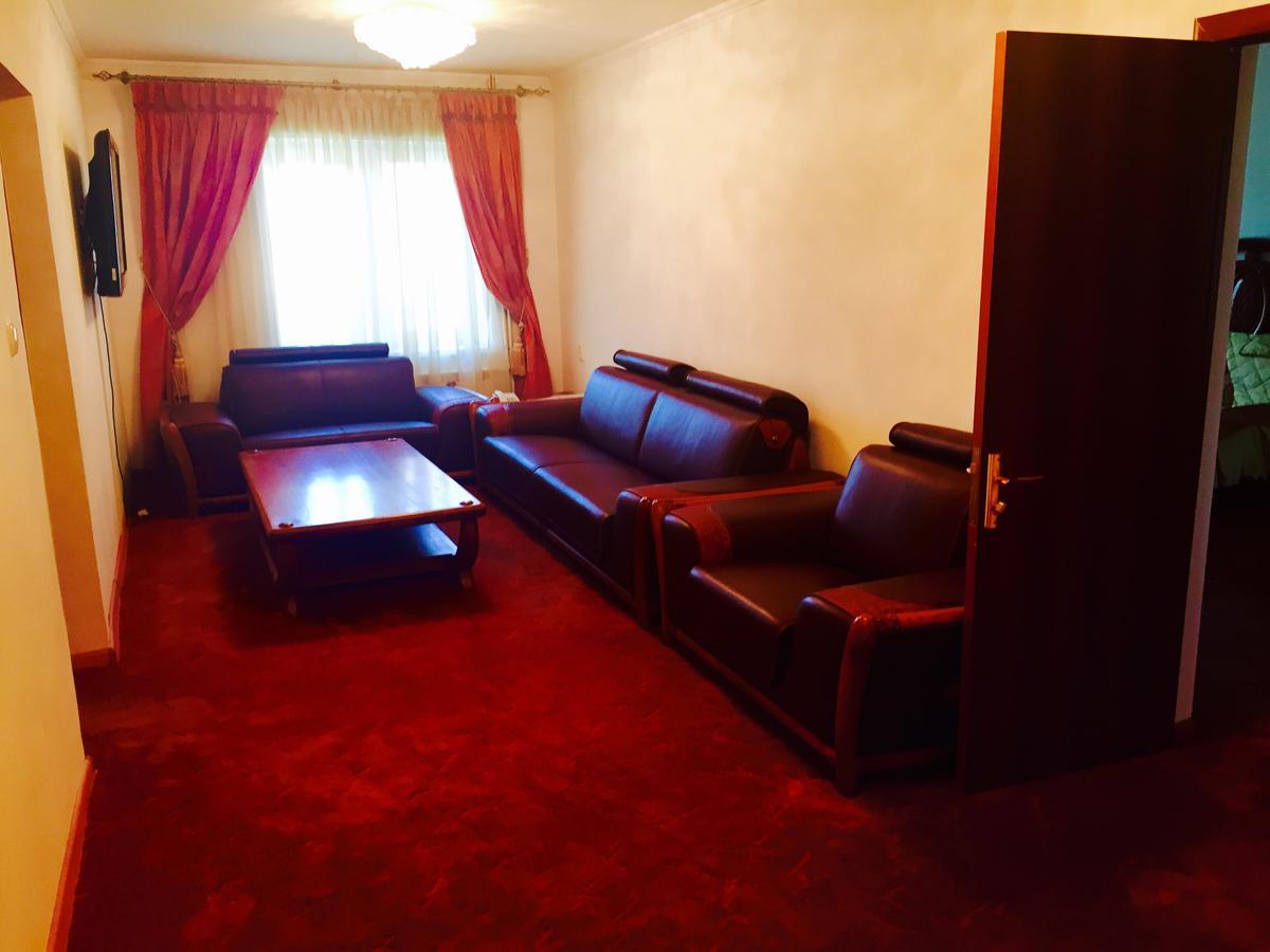 Hotel Ark Ms Taraz Exteriér fotografie