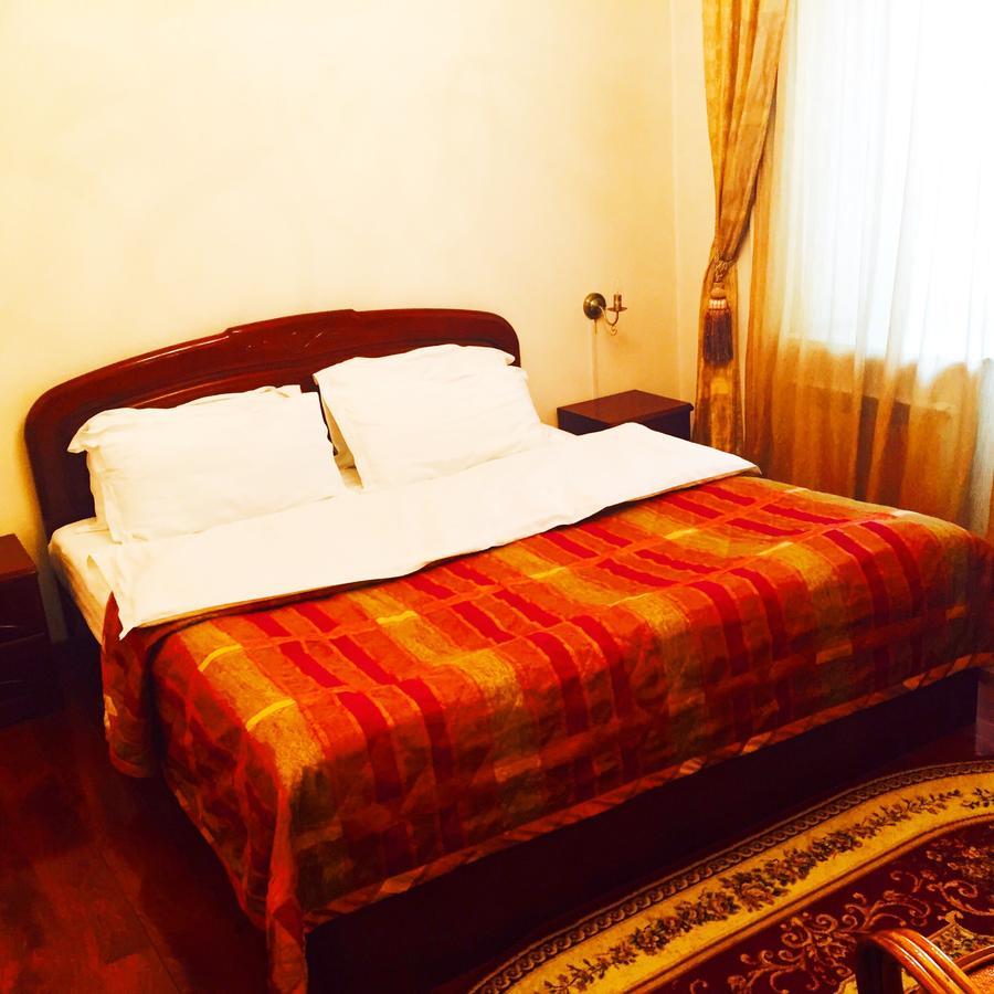 Hotel Ark Ms Taraz Exteriér fotografie
